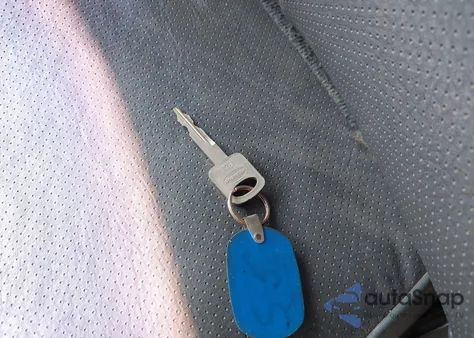 1996 Ford Econoline E250 Van z USA, uszkodzony, nr VIN 1FTHE24H2THB36426